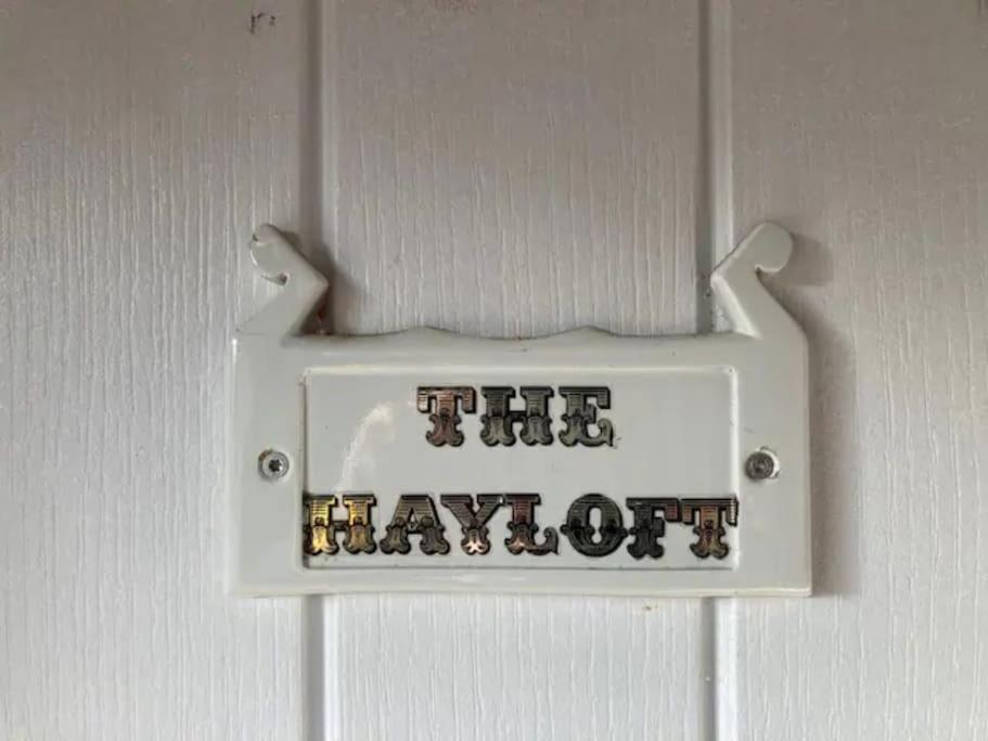 The Hayloft Apartment Abergavenny Exterior photo